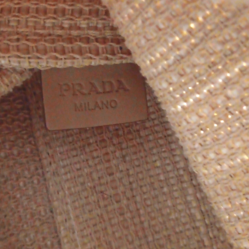 π Prada Raffia Beach Tote β±οΈ - Picture 11 of 14